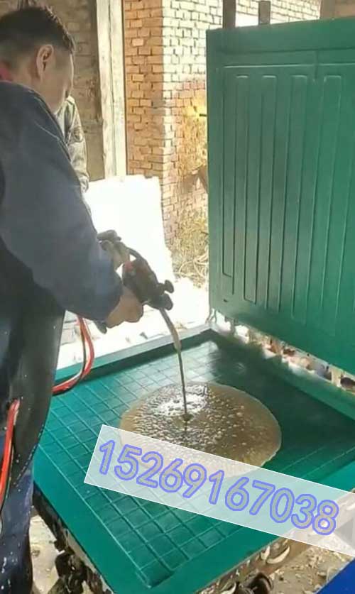 聚氨酯電熱炕板 聚氨酯發(fā)泡設備(圖1) 聚氨酯電熱炕板 聚氨酯發(fā)泡設備