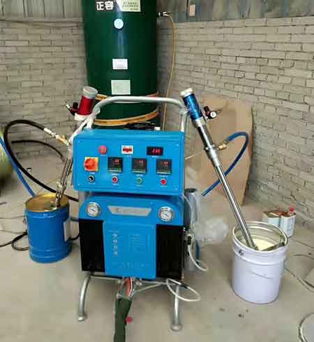 可移動聚氨酯發(fā)泡機(圖1) 氣動型可移動聚氨酯發(fā)泡機